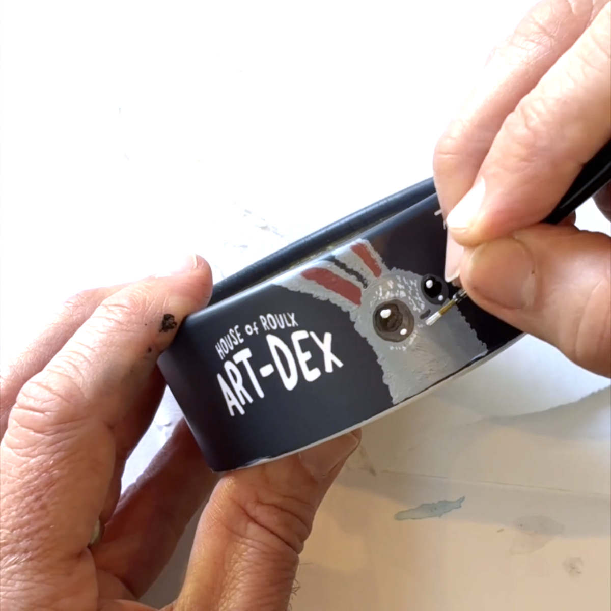 GREG "CRAOLA" SIMKINS | ART-DEX DEXTERITY GAME & TRADING CARD BLIND BOX (S1-01 - S1-03)